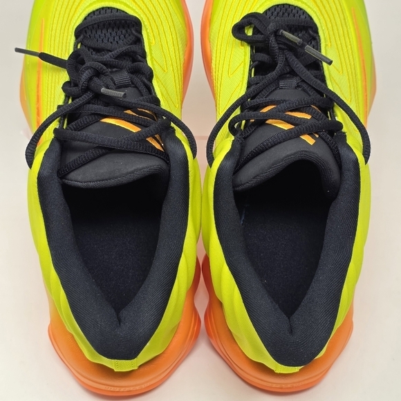 Nike Giannis Immortality 4 Halloween Basketball Shoes Mens Sz 9.5 FQ3680-301 New